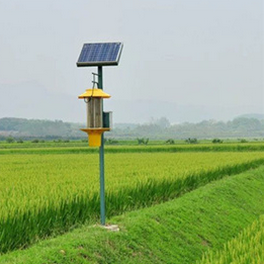 公园草地太阳能杀虫灯（电话咨询提供详细产品方案及价格）